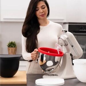 Kitchen aide Tilt Head Mixing Bowel Silicone Liners With Lids